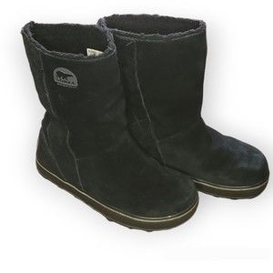 Sorel Women's Size 6  black Glacy Snow Sherpa suede Boot